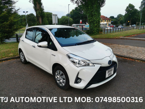 Toyota Yaris  Vitz Hybrid