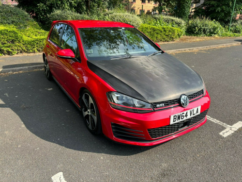Volkswagen Golf 2L Petrol