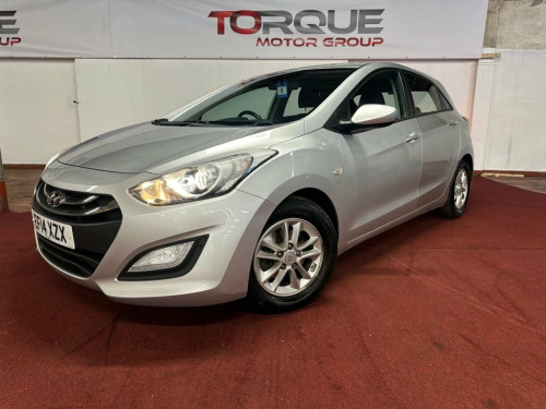 Hyundai i30  1.6 CRDi Blue Drive Active Hatchback 5dr Diesel Ma