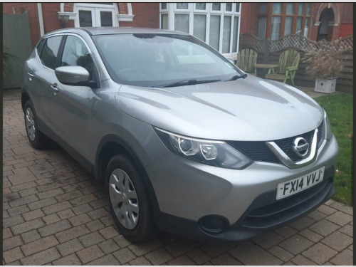 Nissan Qashqai  1.2 DIG-T Visia SUV 5dr Petrol Manual 2WD Euro 5 (