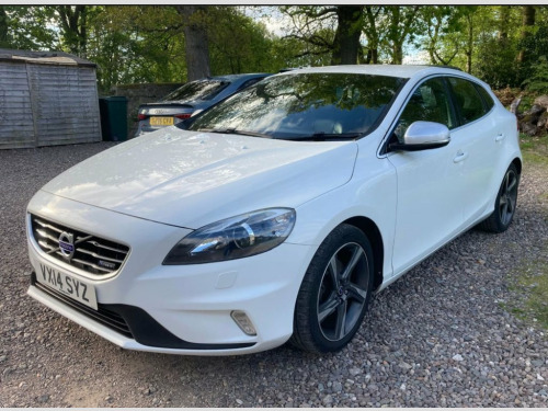 Volvo V40  1.6 D2 R-Design Lux Hatchback 5dr Diesel Manual Eu