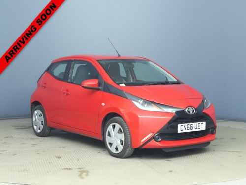 Toyota AYGO  1.0 VVT-i x-play Hatchback 5dr Petrol Manual Euro 