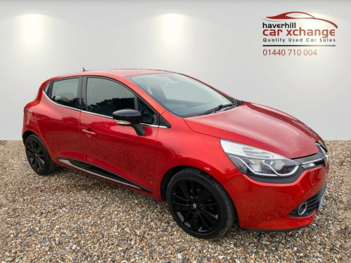 Renault Clio  1.5 dCi Dynamique S MediaNav Hatchback 5dr Diesel 