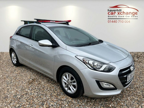 Hyundai i30  1.6 CRDi Blue Drive SE Nav Hatchback 5dr Diesel Ma