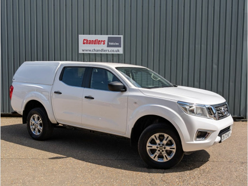 Nissan Navara  Double Cab Pick Up Acenta 2.3dCi 163 TT 4WD