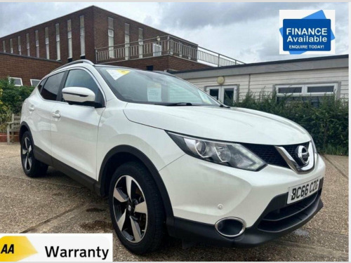 Nissan Qashqai  1.2 DIG-T N-Connecta 2WD Euro 6 (s/s) 5dr