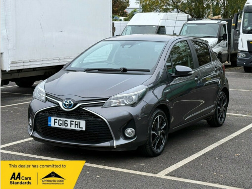 Toyota Yaris  1.5 VVT-h Design Hatchback 5dr Petrol Hybrid E-CVT Euro 6 (Safety Sense) (1