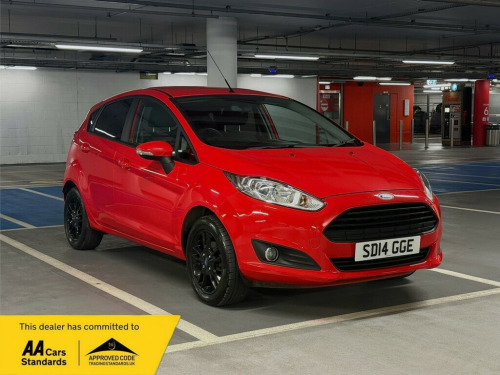 Ford Fiesta  1.6 Zetec Hatchback 5dr Petrol Powershift Euro 5 (105 ps)