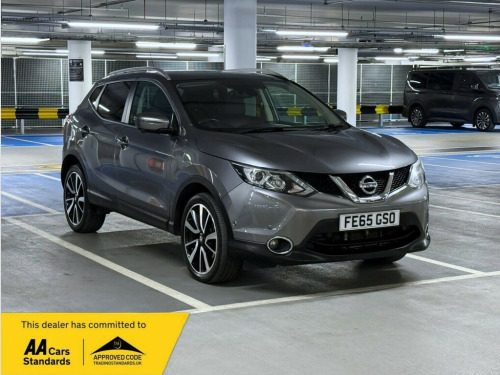 Nissan Qashqai  1.2 DIG-T Tekna SUV 5dr Petrol XTRON 2WD Euro 6 (s/s) (115 ps)