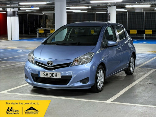 Toyota Yaris  1.33 Dual VVT-i TR Hatchback 5dr Petrol Multidrive S Euro 5 (101 ps)