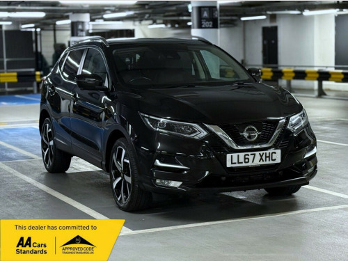 Nissan Qashqai  1.2 DIG-T Tekna SUV 5dr Petrol XTRON Euro 6 (s/s) (115 ps)