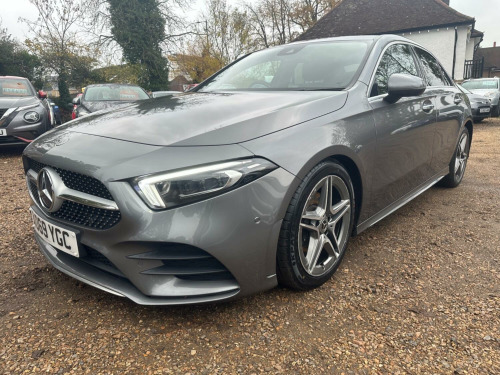 Mercedes-Benz A-Class  1.5 A180d AMG Line