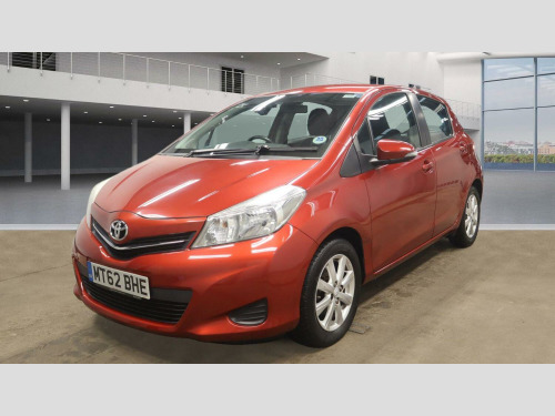 Toyota Yaris  1.3 Dual VVT-i TR