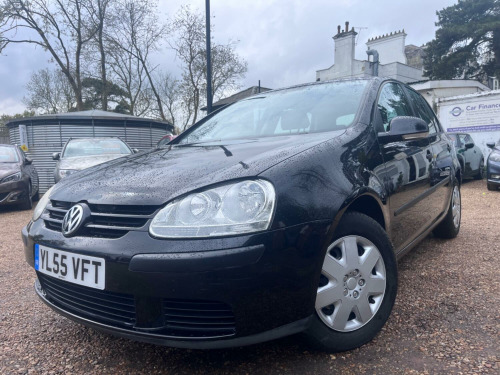Volkswagen Golf  1.6 FSI S