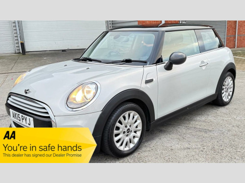 MINI Hatch  1.5 Cooper Auto Euro 6 (s/s) 3dr