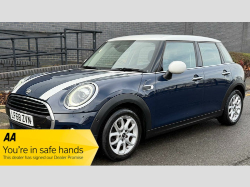 MINI Hatch  1.5 Cooper Steptronic Euro 6 (s/s) 5dr 