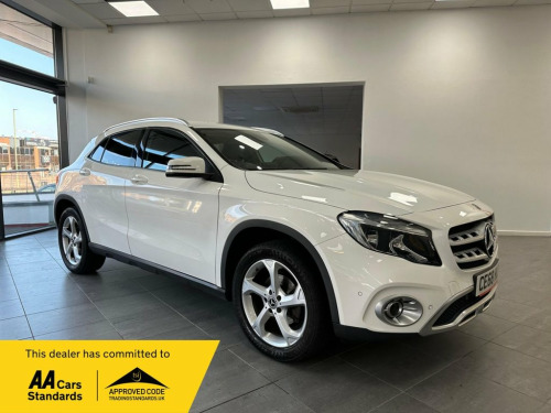 Mercedes-Benz GLA-Class  1.6 GLA 200 SPORT EXECUTIVE 5d 154 BHP