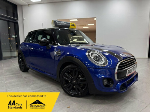 MINI Hatch  1.5 Cooper Sport Hatchback 3dr Petrol Steptronic E