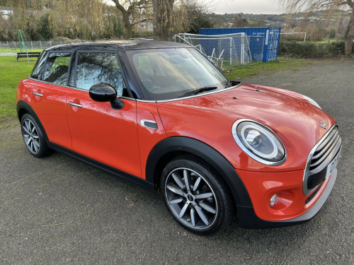 MINI Hatch  Cooper D Auto