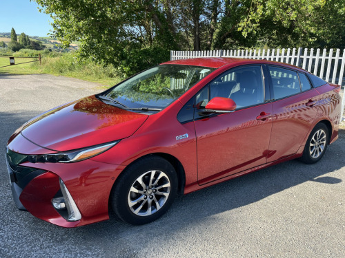 Toyota Prius Excel PHEV CVT