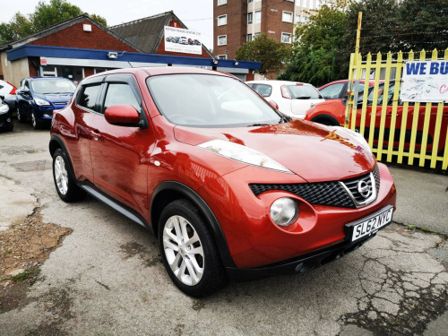 Nissan Juke  1.6 Acenta Premium CVT Euro 5 5dr