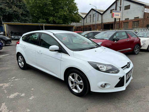 Ford Focus  1.6 Zetec Powershift Euro 5 5dr