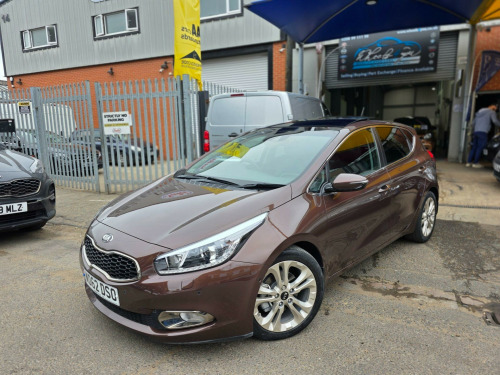 Kia ceed  1.6 GDi 4 Tech DCT Euro 5 5dr
