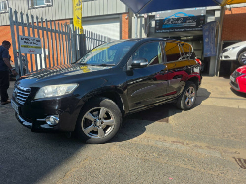 Toyota RAV4  2.0 V-Matic XT-R Multidrive S 4WD Euro 5 5dr
