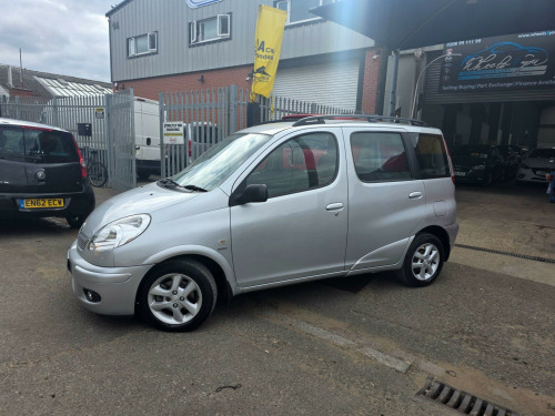 Toyota Yaris Verso  1.3 VVT-i T Spirit 5dr