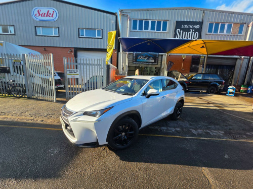 Lexus NX 300h  2.5 300h SE E-CVT 4WD Euro 6 (s/s) 5dr