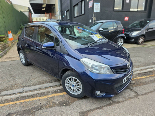 Toyota Yaris  1.0 VVT-i TR Euro 5 5dr 