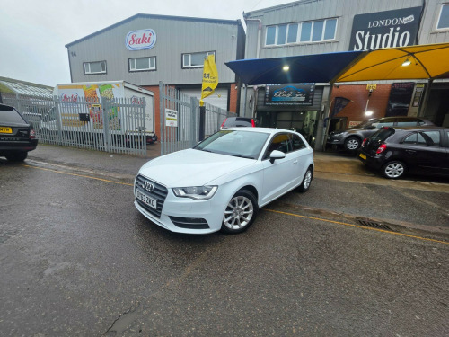 Audi A3  1.2 TFSI SE S Tronic Euro 5 (s/s) 3dr 