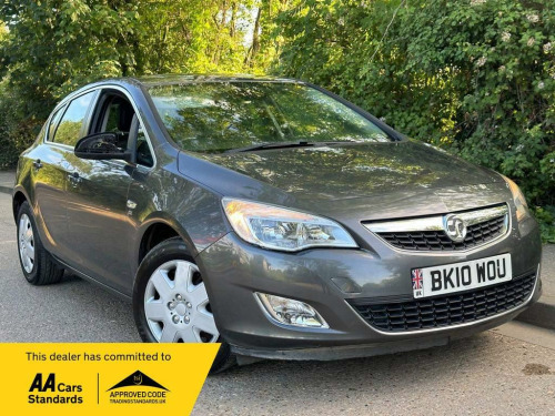 Vauxhall Astra  1.6 16v SE Euro 5 5dr