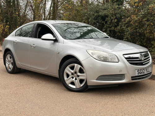 Vauxhall Insignia  1.8 16V Exclusiv Euro 5 5dr