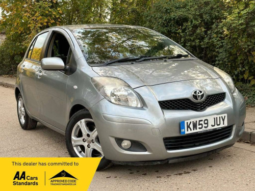 Toyota Yaris  1.33 Dual VVT-i TR Euro 4 (s/s) 5dr