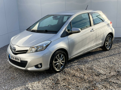 Toyota Yaris  1.0 VVT-i Icon Plus Euro 5 3dr