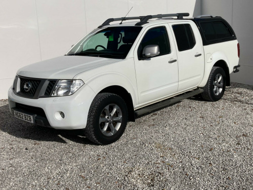 Nissan Navara  2.5 dCi Platinum 4WD Euro 5 4dr