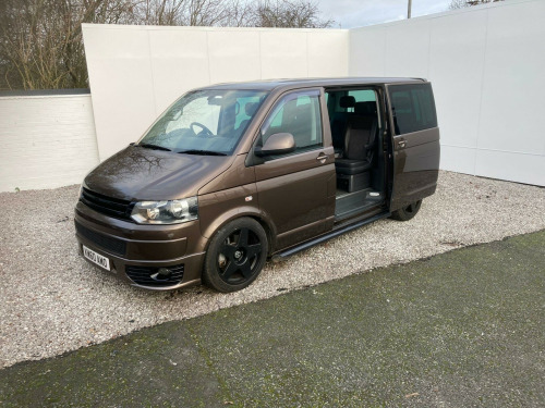 Volkswagen Caravelle  2.0 BiTDI Executive DSG Euro 5 5dr