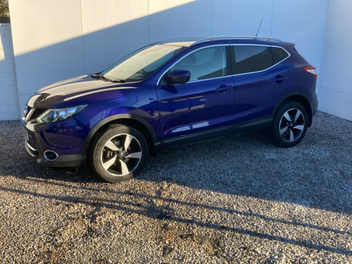 Nissan Qashqai  1.6 dCi N-Connecta 2WD Euro 6 (s/s) 5dr