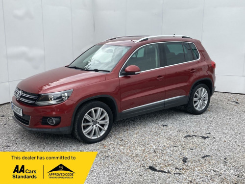 Volkswagen Tiguan  2.0 TDI BlueMotion Tech Match 4WD Euro 5 (s/s) 5dr