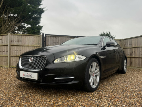 Jaguar XJ  D V6 PREMIUM LUXURY L 4-Door