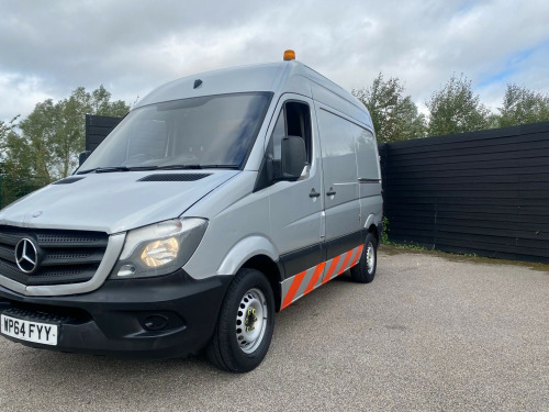 Mercedes-Benz Sprinter  2.1 313 CDi Panel Van 4dr Diesel Manual RWD L1 H3 (222 g/km, 129 bhp)