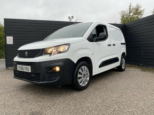 Peugeot Partner  1.6 BlueHDi 1000 Professional Standard Panel Van 5dr Diesel Manual SWB Euro