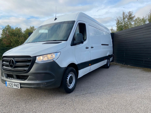 Mercedes-Benz Sprinter  2.1 314 CDI Panel Van 5dr Diesel Manual RWD L3 H2 Euro 6 (143 ps)