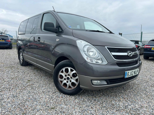 Hyundai i800  2.5 CRDi Style Euro 5 5dr