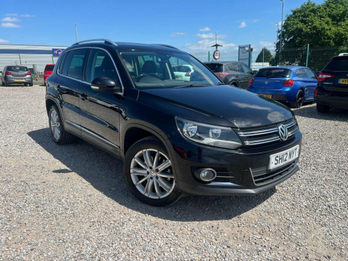 Volkswagen Tiguan  2.0 TDI BlueMotion Tech Sport 4WD Euro 5 (s/s) 5dr