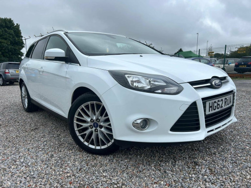 Ford Focus  1.0T EcoBoost Zetec Euro 5 (s/s) 5dr