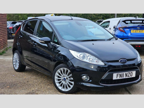 Ford Fiesta  1.4 Titanium 5dr