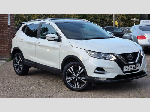 Nissan Qashqai  1.5 dCi N-Connecta Euro 6 (s/s) 5dr