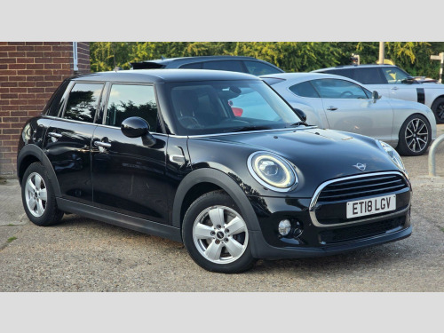 MINI Hatch  1.5 Cooper Euro 6 (s/s) 5dr